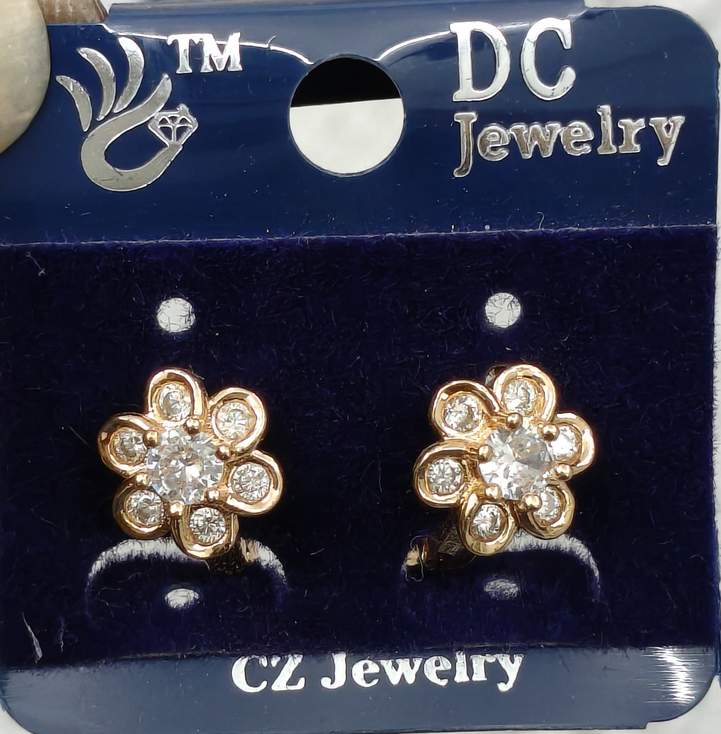 AD GOLD POLISH HOOP EARRING