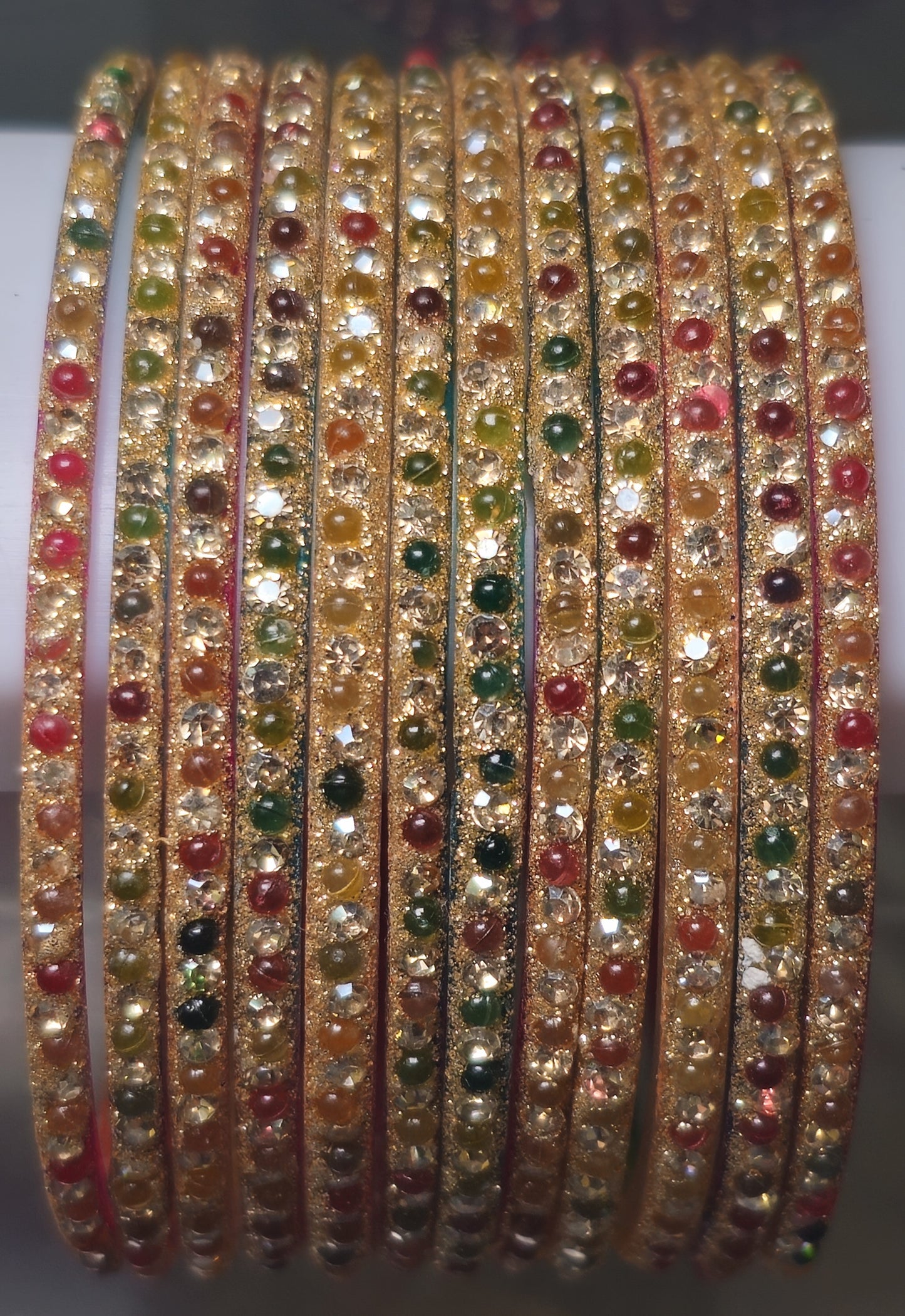 Vinveli Glass Bangle (Dozen - 12 Bangle)