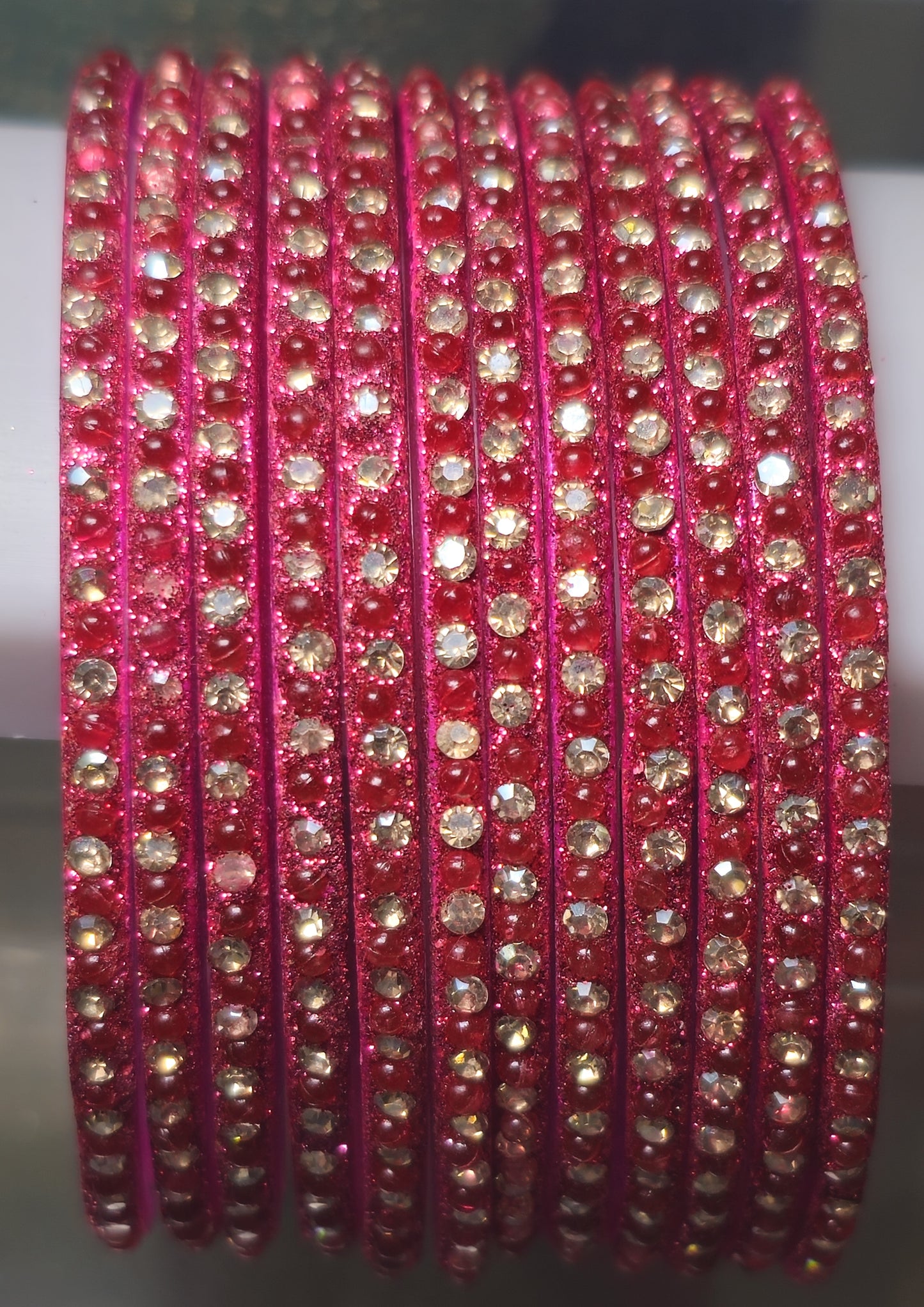 Vinveli Glass Bangle (Dozen - 12 Bangle)