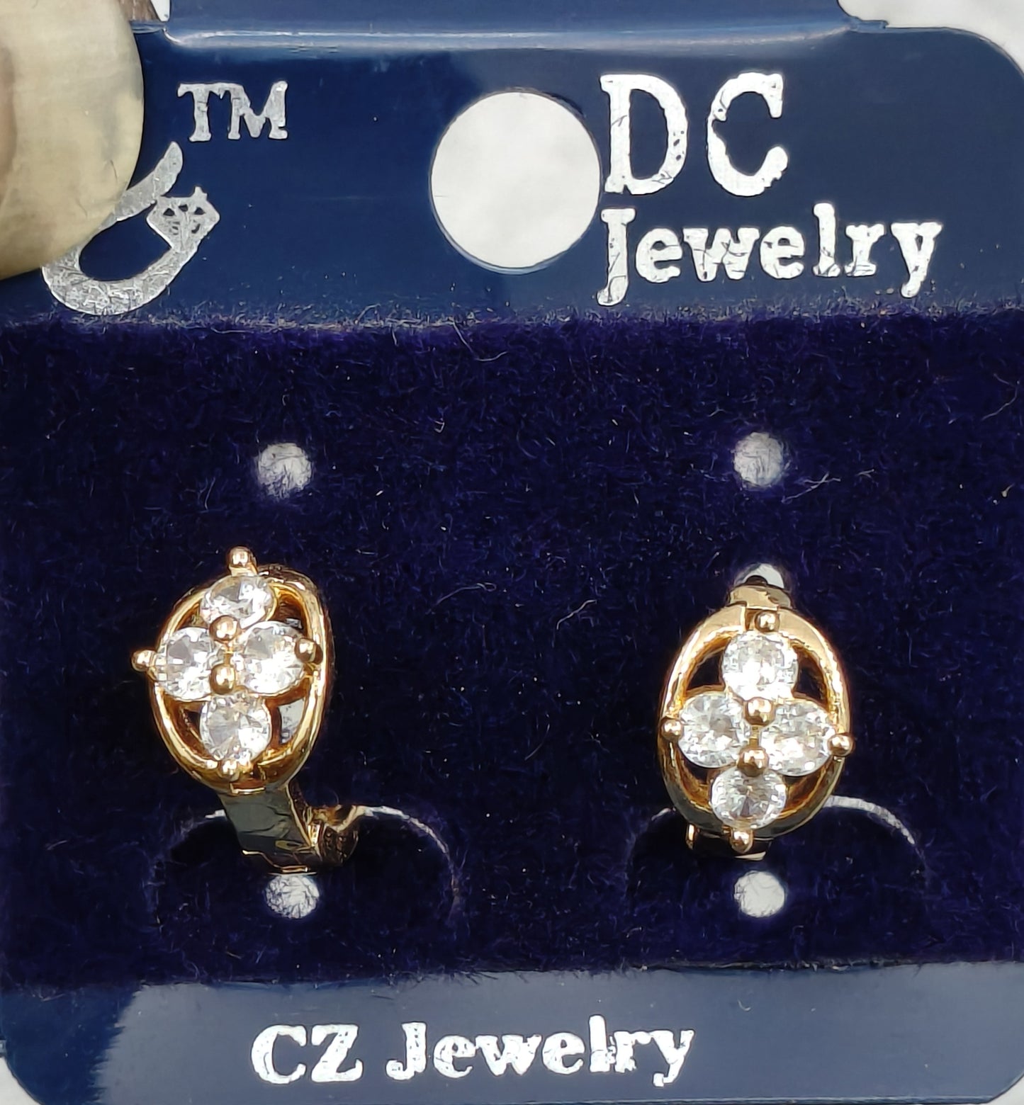 AD GOLD POLISH HOOP EARRING