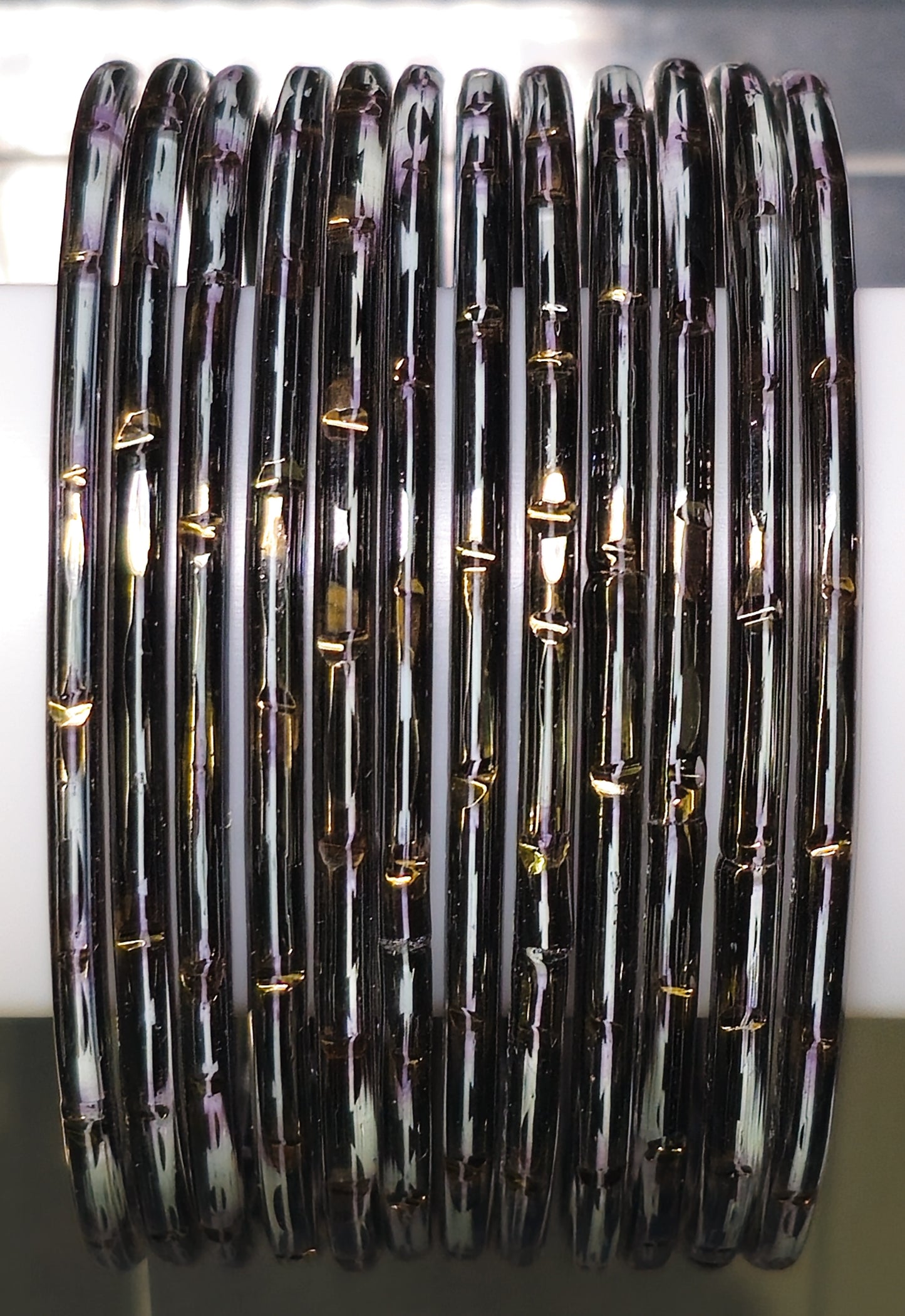 Cutting Design Gold Touch Glass Bangle (Dozen - 12 Bangle)