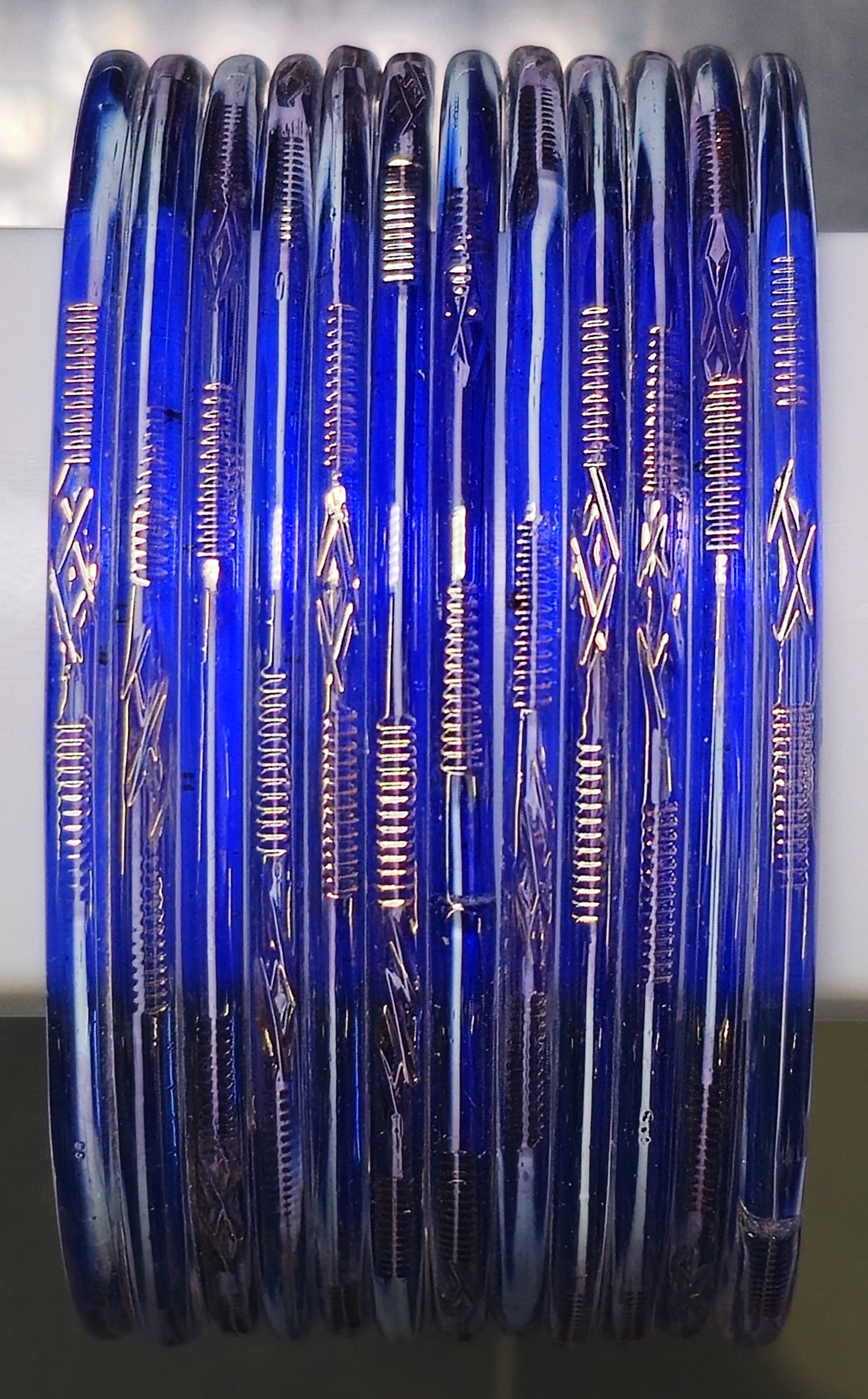Cutting Design Glass Bangle (Dozen - 12 Bangle)